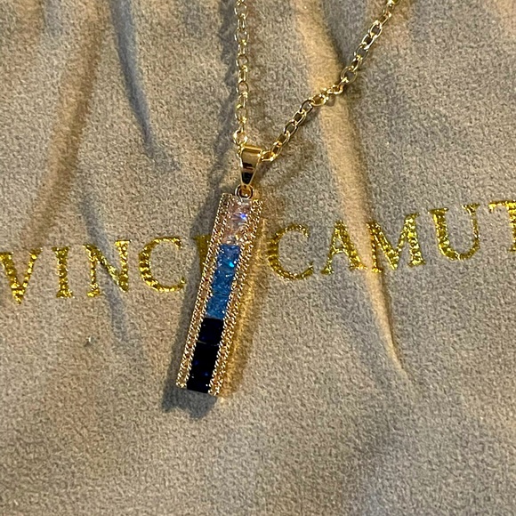 🎊SALE🎊Brand new Vince Camuto Ombré Necklace - Picture 3 of 5